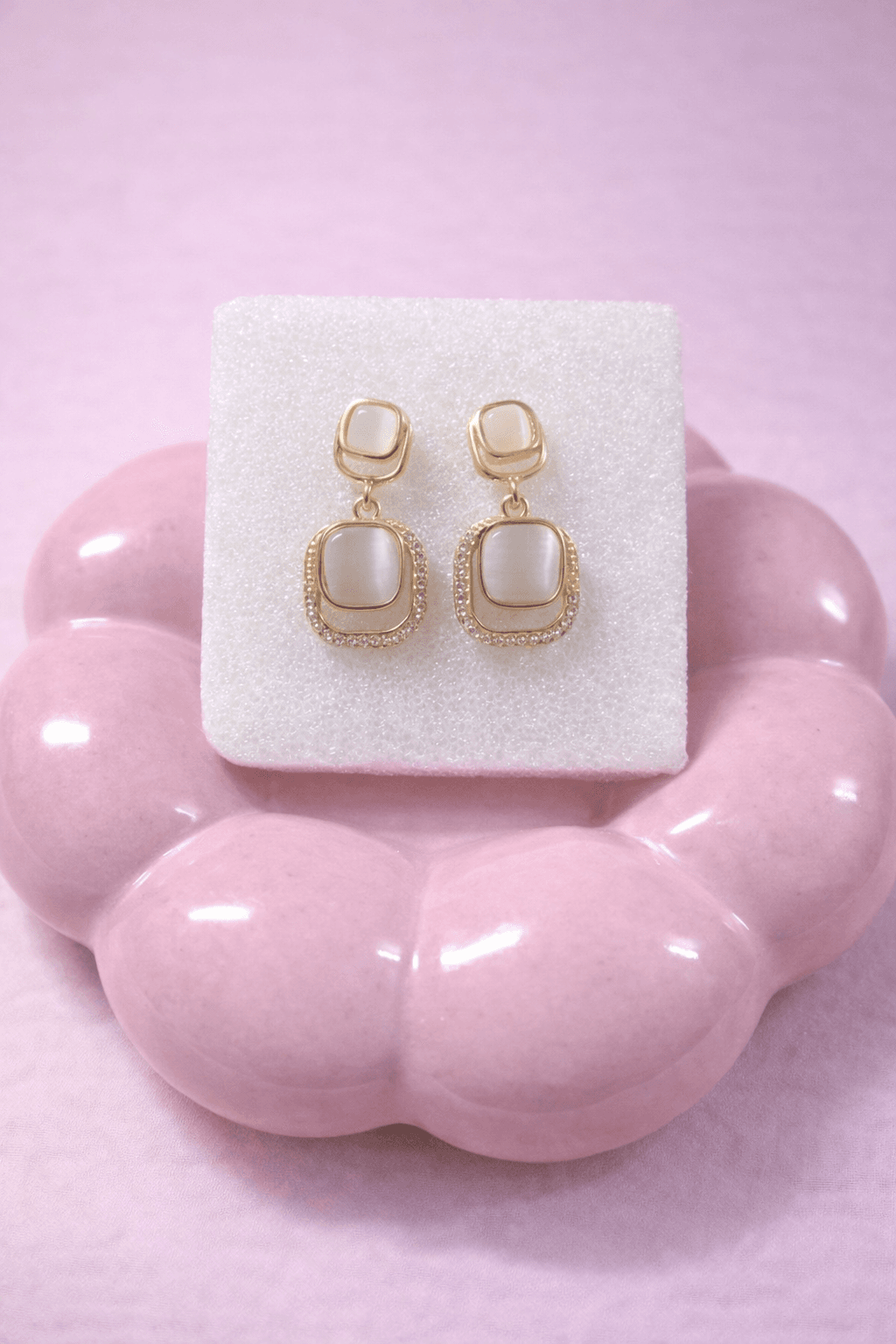 Elegant Hanging stone Earrings